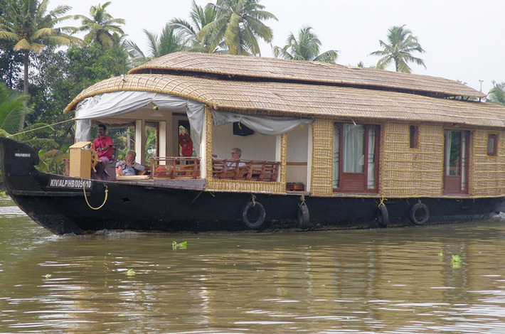 Alleppey backwater tour 
